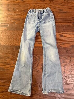 Girls Abercrombie & Fitch  Light Wash Flare Jeans — High-Rise Wide Leg 9/10 T